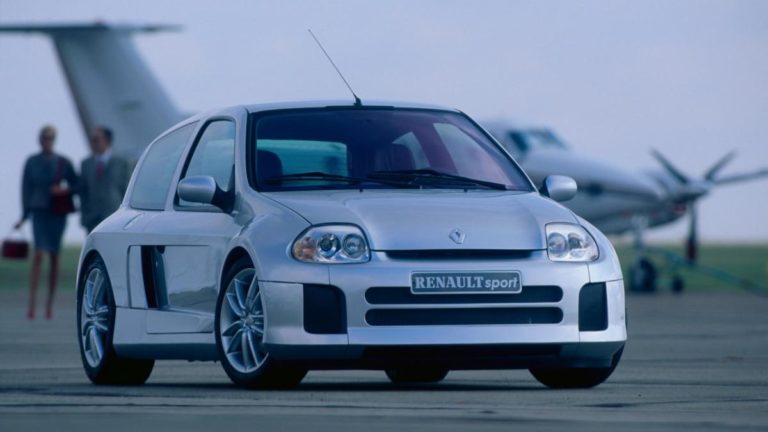 Renault Clio V6 celebra su 20 aniversario